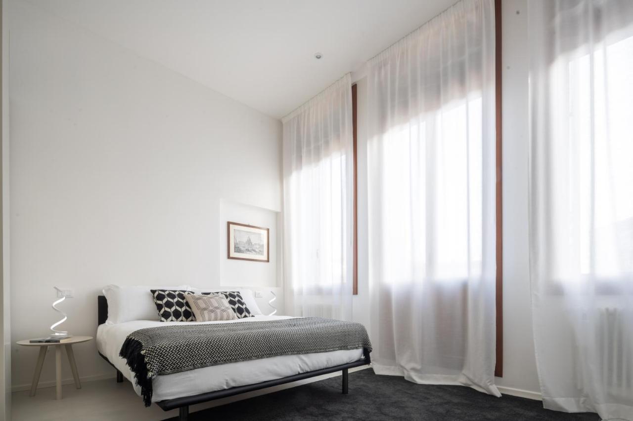Design Apartment With Balcony On The Grand Canal R&R Venedig Eksteriør billede